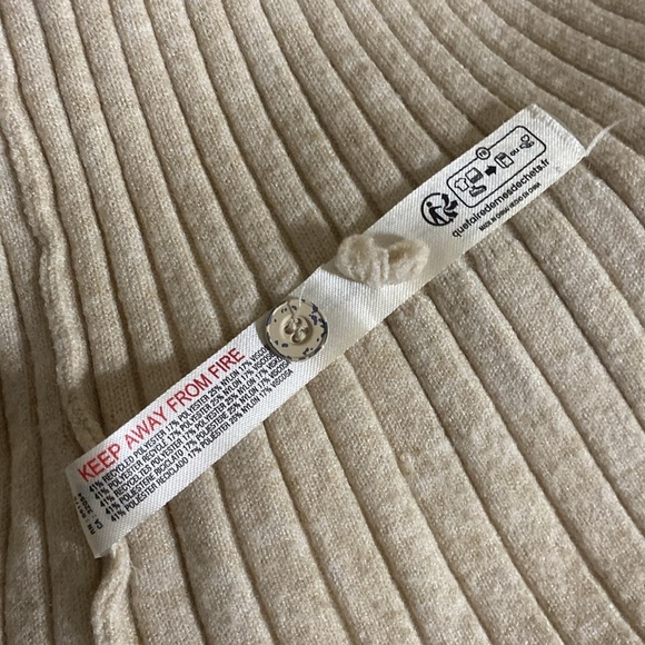 Anthropologie Daily Practice women XS Bell-Sleeve Sweater Beige Knit y2k casual - Picture 12 of 15